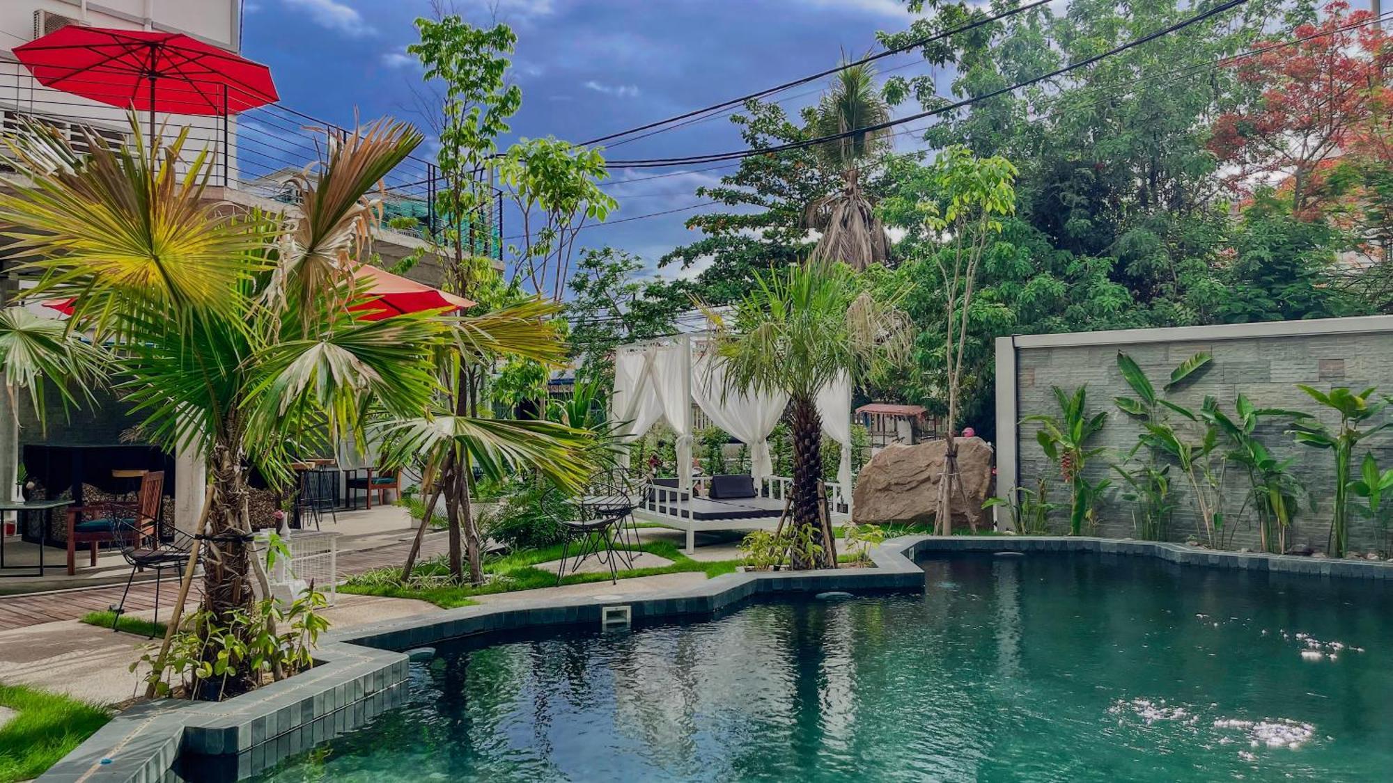 The Luxury Hotel เสียมราฐ ภายนอก รูปภาพ